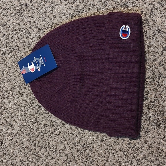 Champion Accessories - NWT Champion Tobogan